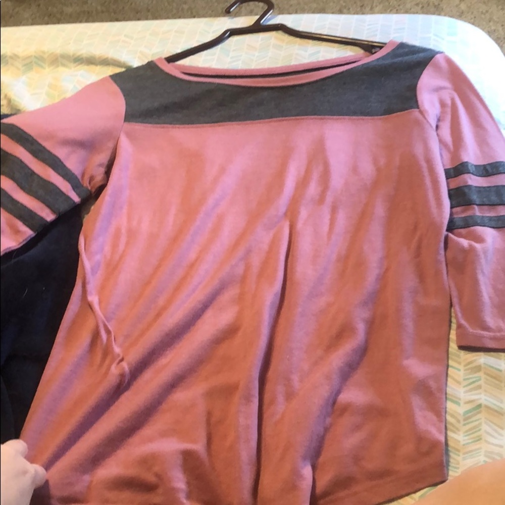 3/4 sleeve top